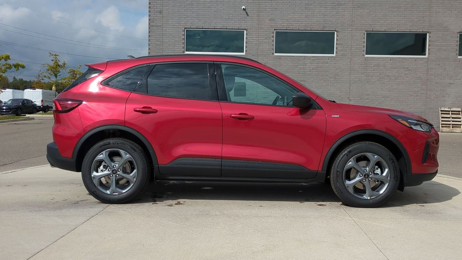 Thumbnail: 2025 Ford Escape - 7