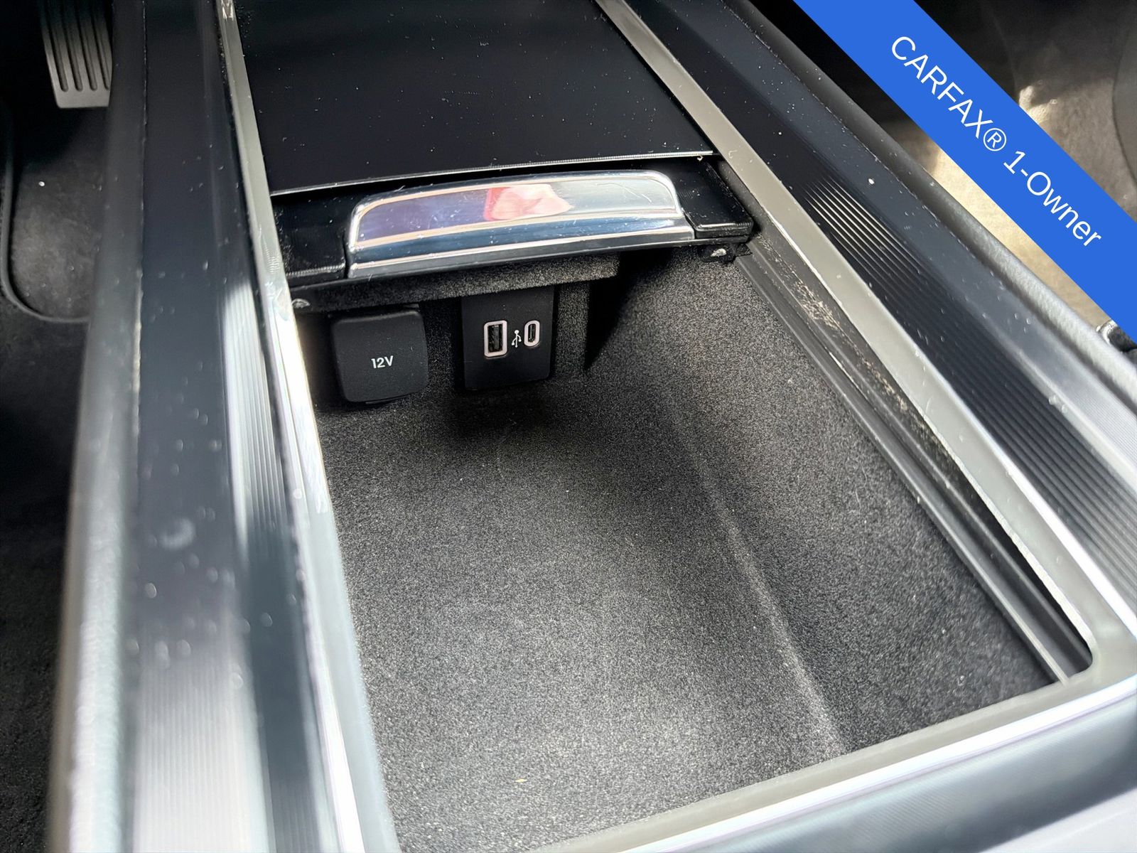 Thumbnail: 2023 Lincoln Corsair - 33