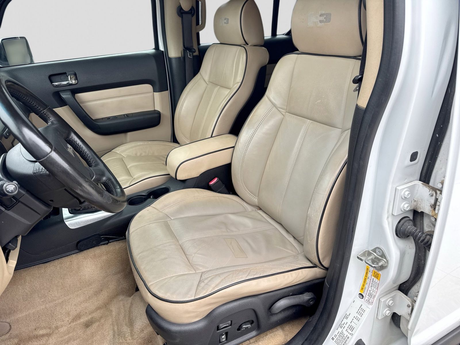Thumbnail: 2007 Hummer H3 - 17