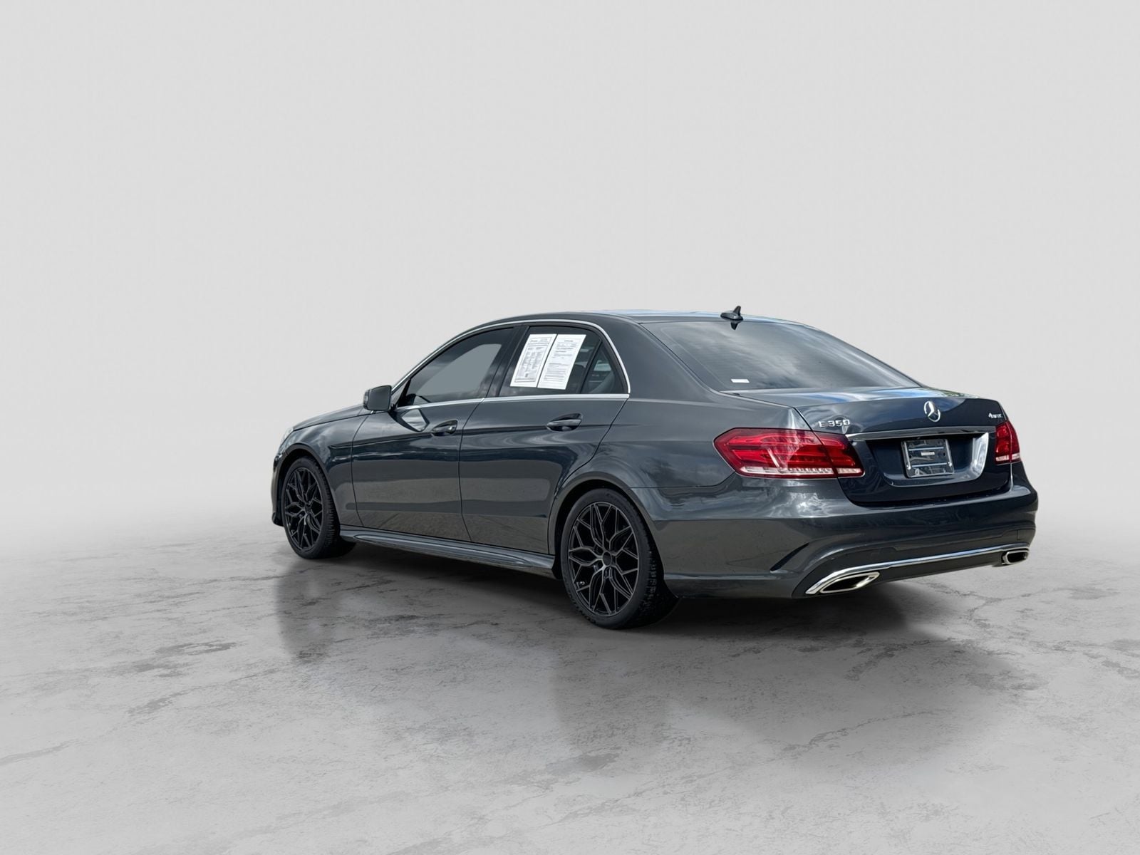 Thumbnail: 2014 Mercedes-Benz E-Class - 4