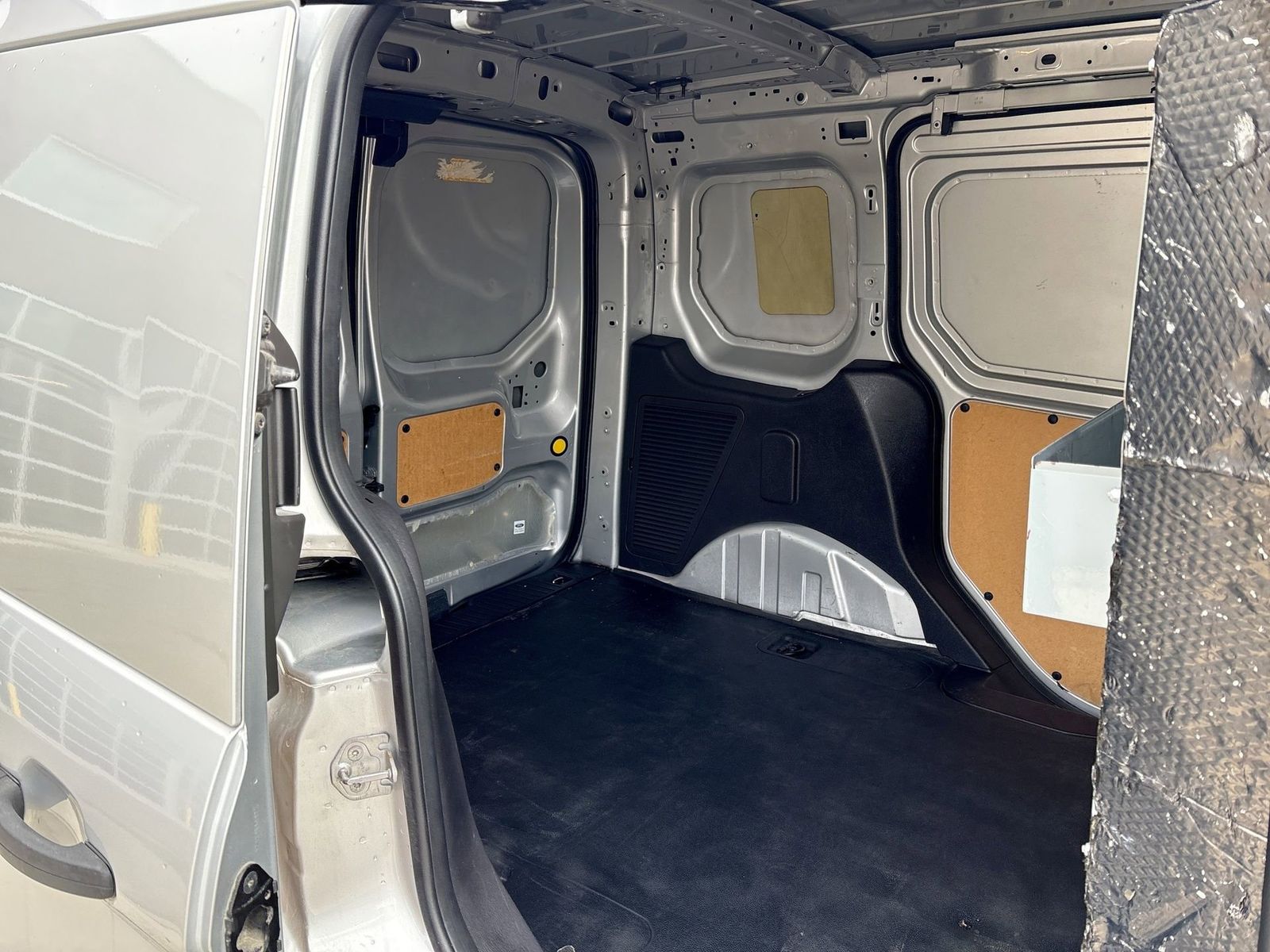 Thumbnail: 2016 Ford Transit Series - 8