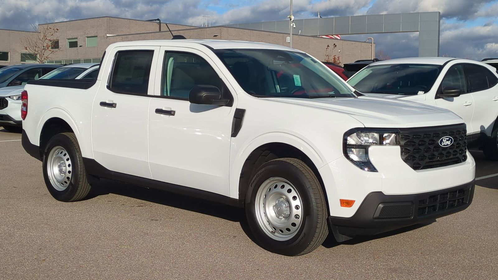 Thumbnail: 2025 Ford Maverick - 8