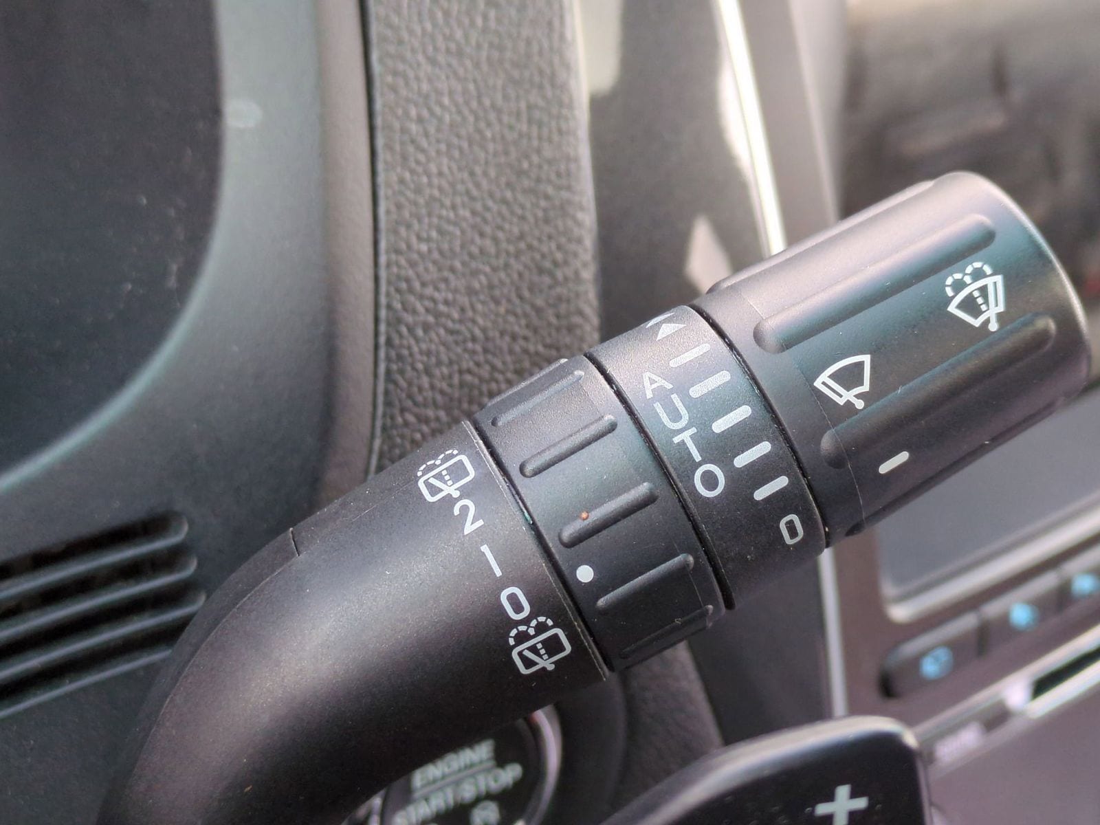 Thumbnail: 2016 Ford Explorer - 33