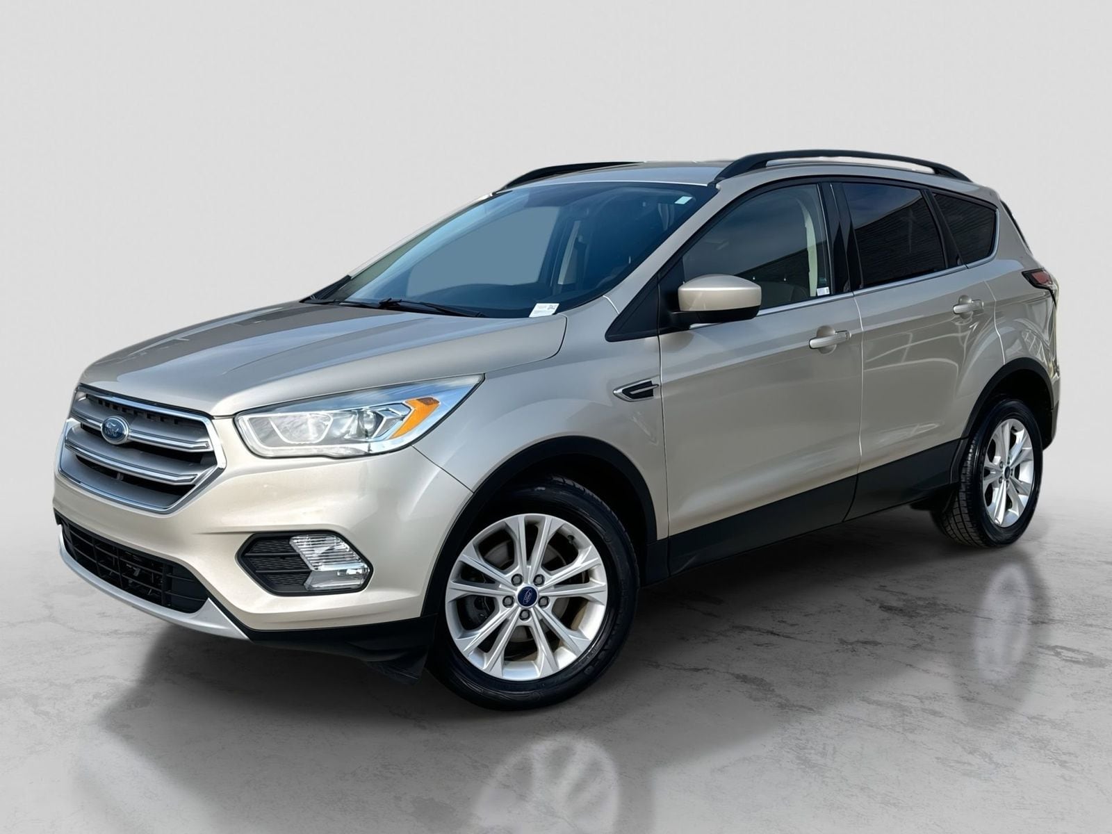 Thumbnail: 2017 Ford Escape - 1