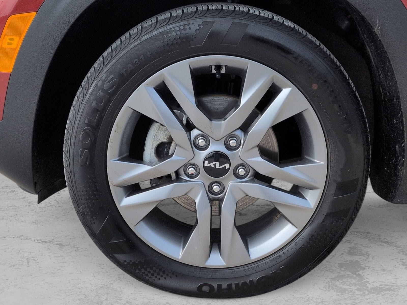 Thumbnail: 2023 Kia Seltos - 16