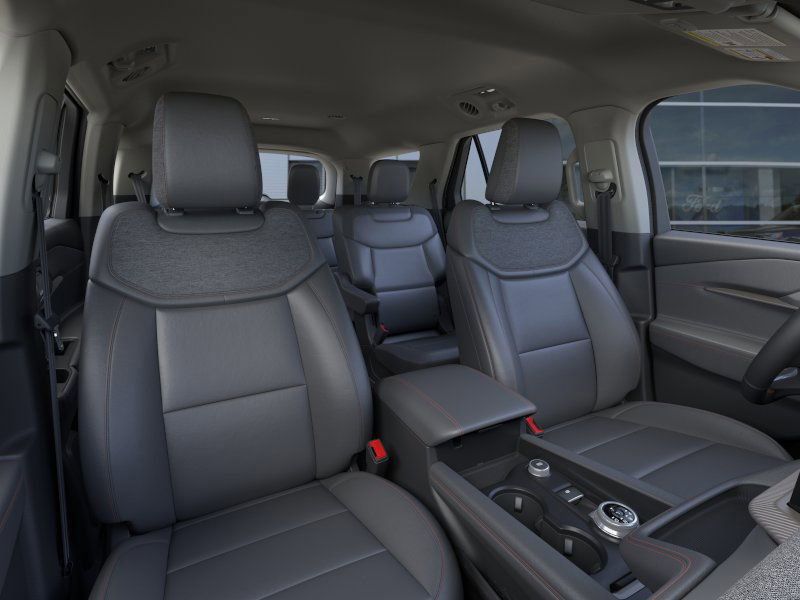 2025 Ford Explorer Active 11