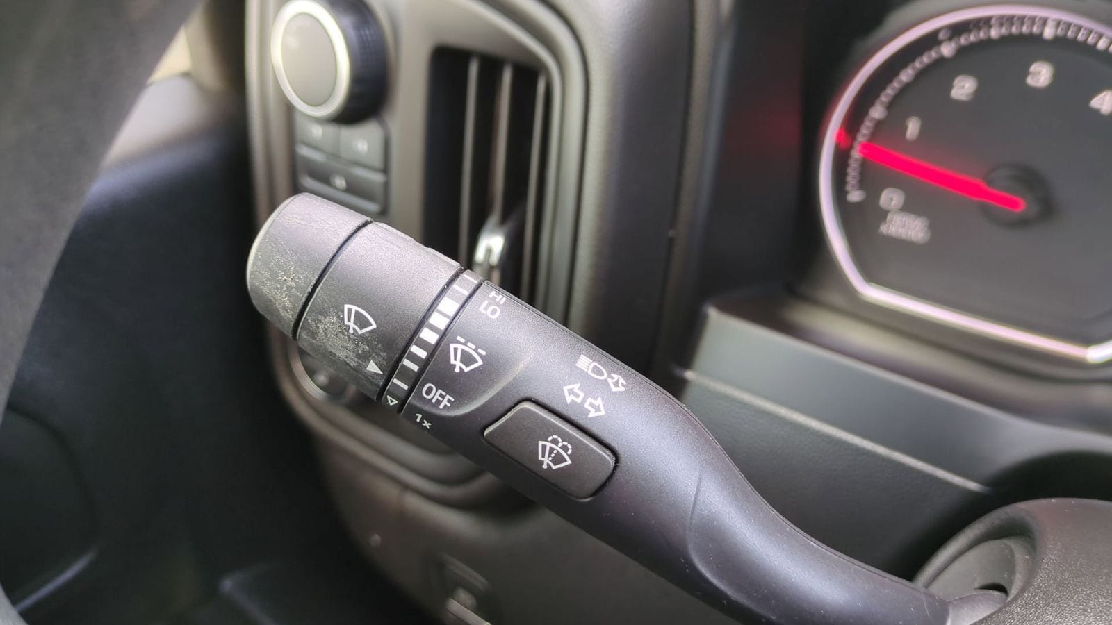 Thumbnail: 2021 Chevrolet Silverado 2500 - 30