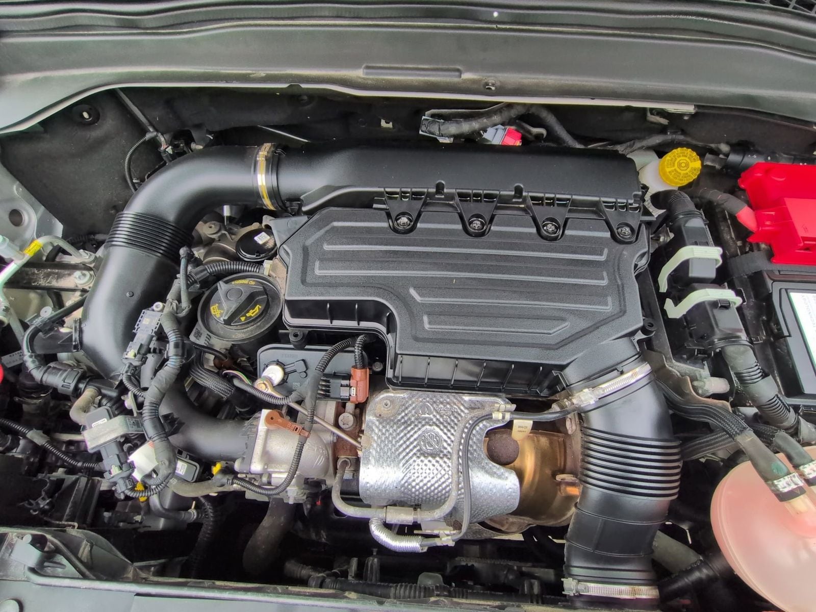 Thumbnail: 2020 Jeep Renegade - 17