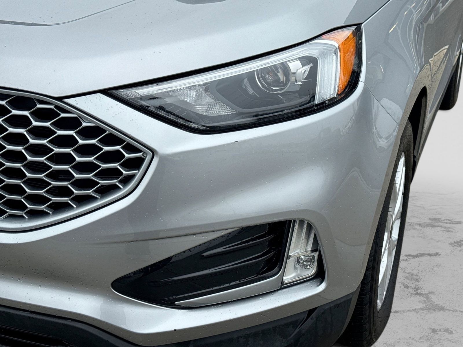 Thumbnail: 2023 Ford Edge - 10