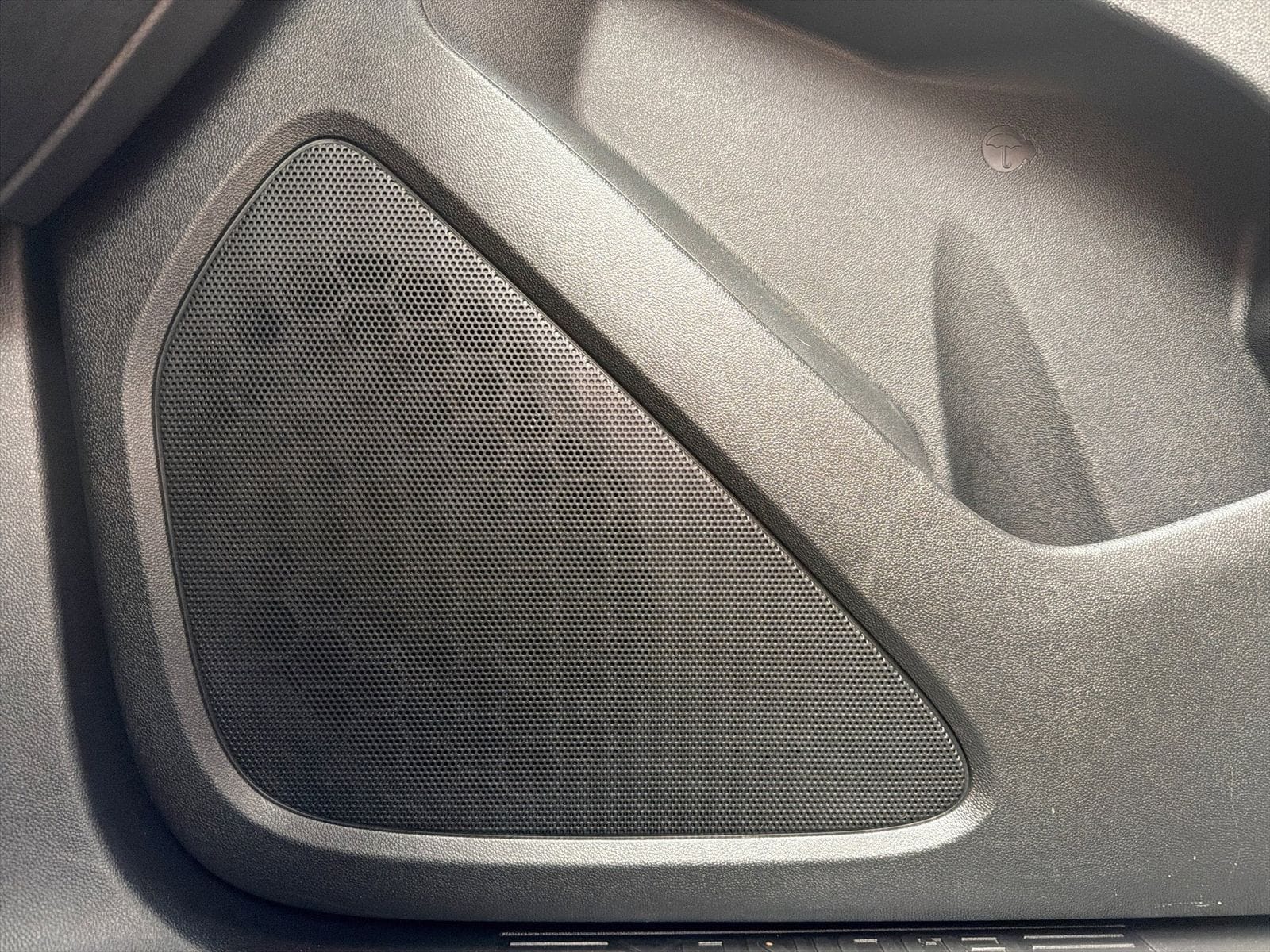 Thumbnail: 2023 Chevrolet Equinox - 33