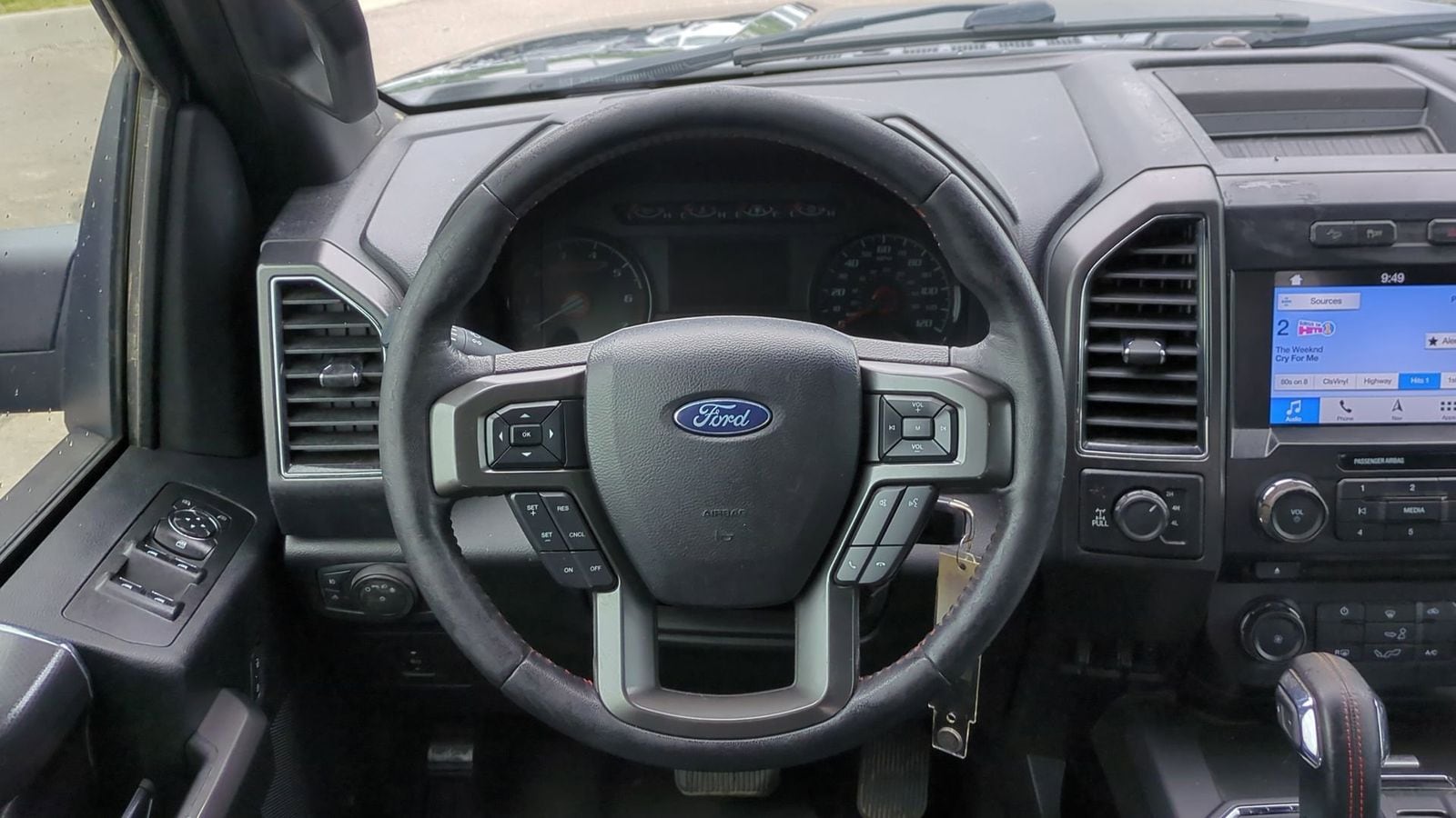 Thumbnail: 2017 Ford F-150 - 25