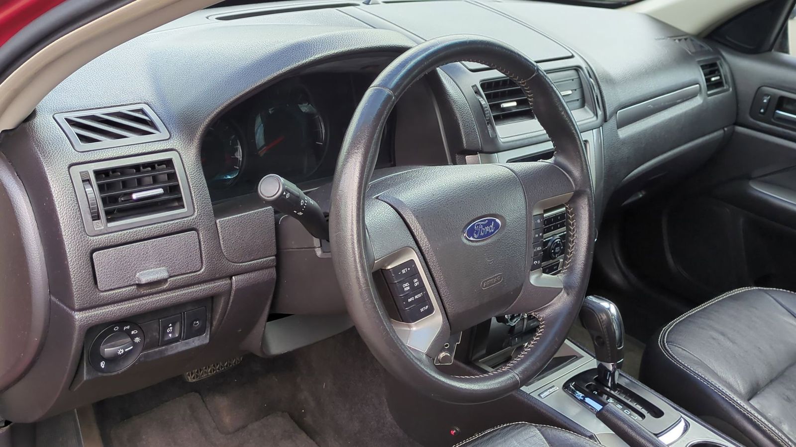 Used 2010 Ford Fusion SEL with VIN 3FAHP0JAXAR220596 for sale in Washington, MI