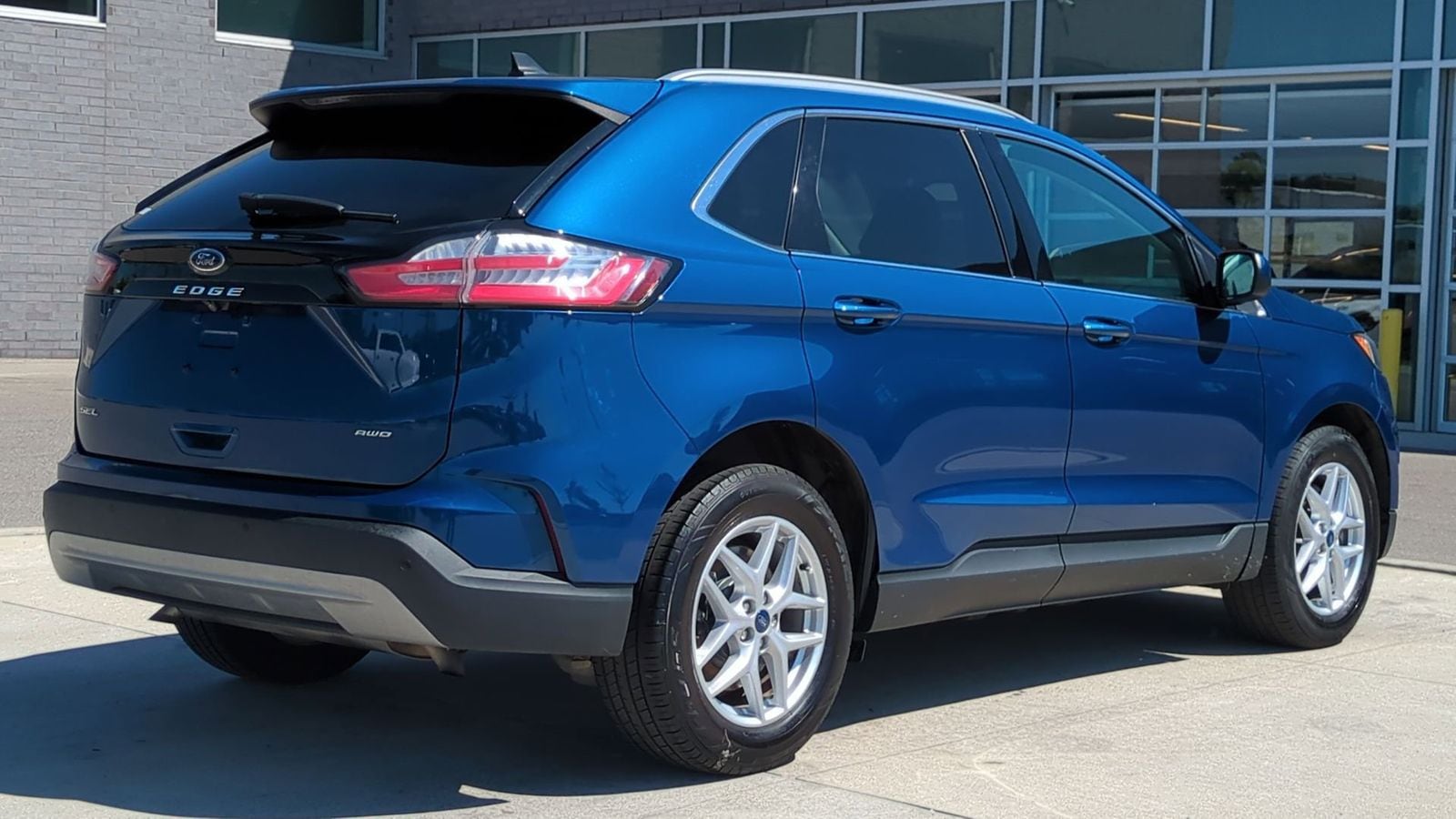 Thumbnail: 2021 Ford Edge - 7