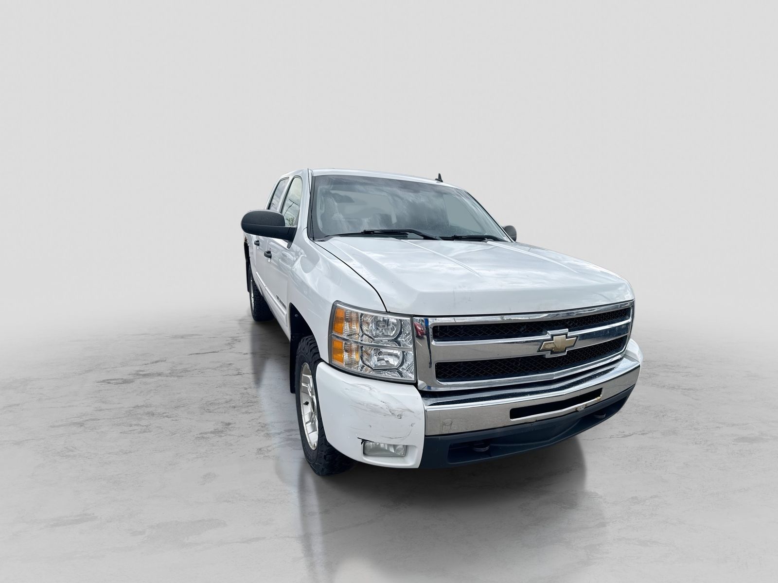 Thumbnail: 2011 Chevrolet Silverado 1500 - 17