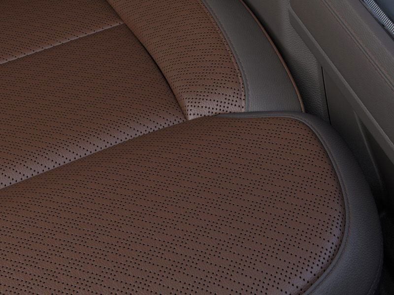 2025 Ford F-450 King Ranch 17