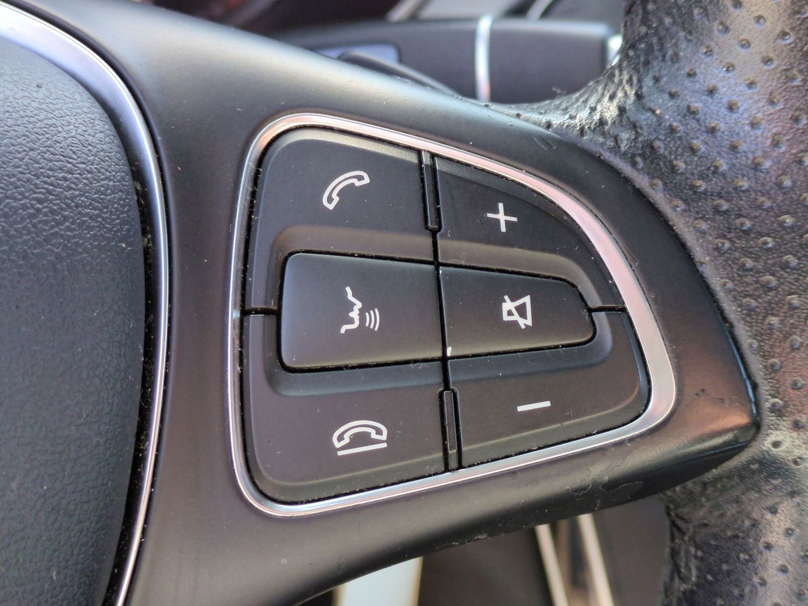 Thumbnail: 2017 Mercedes-Benz GLC - 28