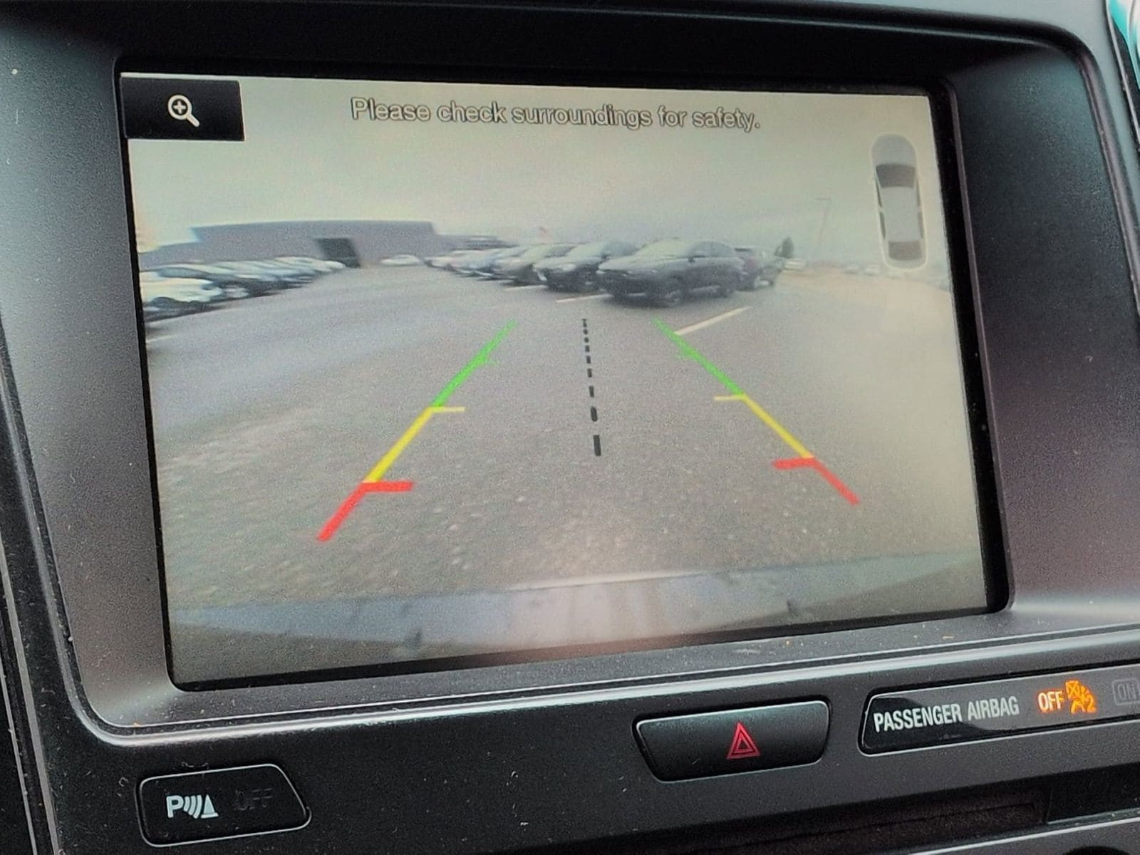 Thumbnail: 2016 Ford Explorer - 34