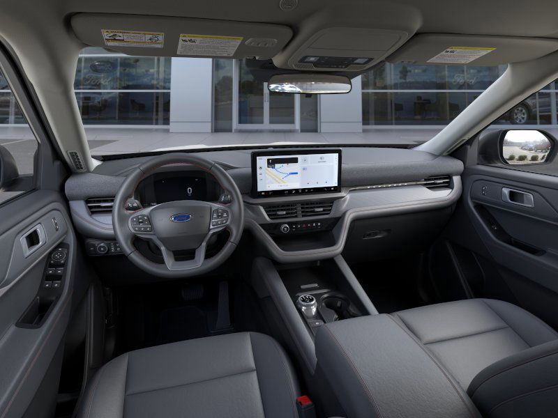 2025 Ford Explorer Active 10