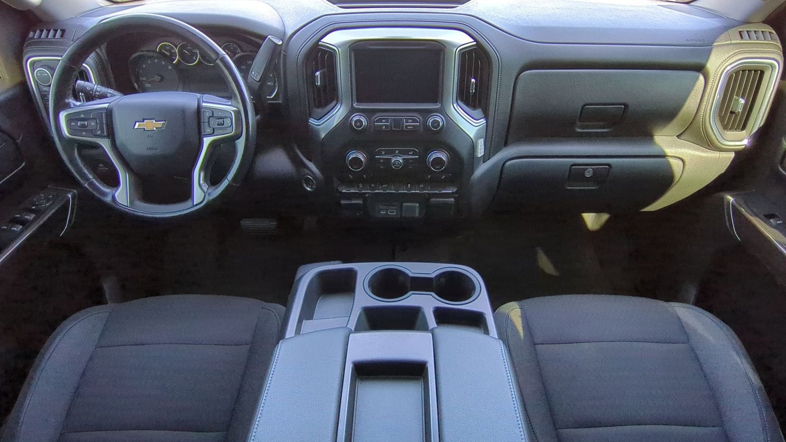 Thumbnail: 2020 Chevrolet Silverado 1500 - 17