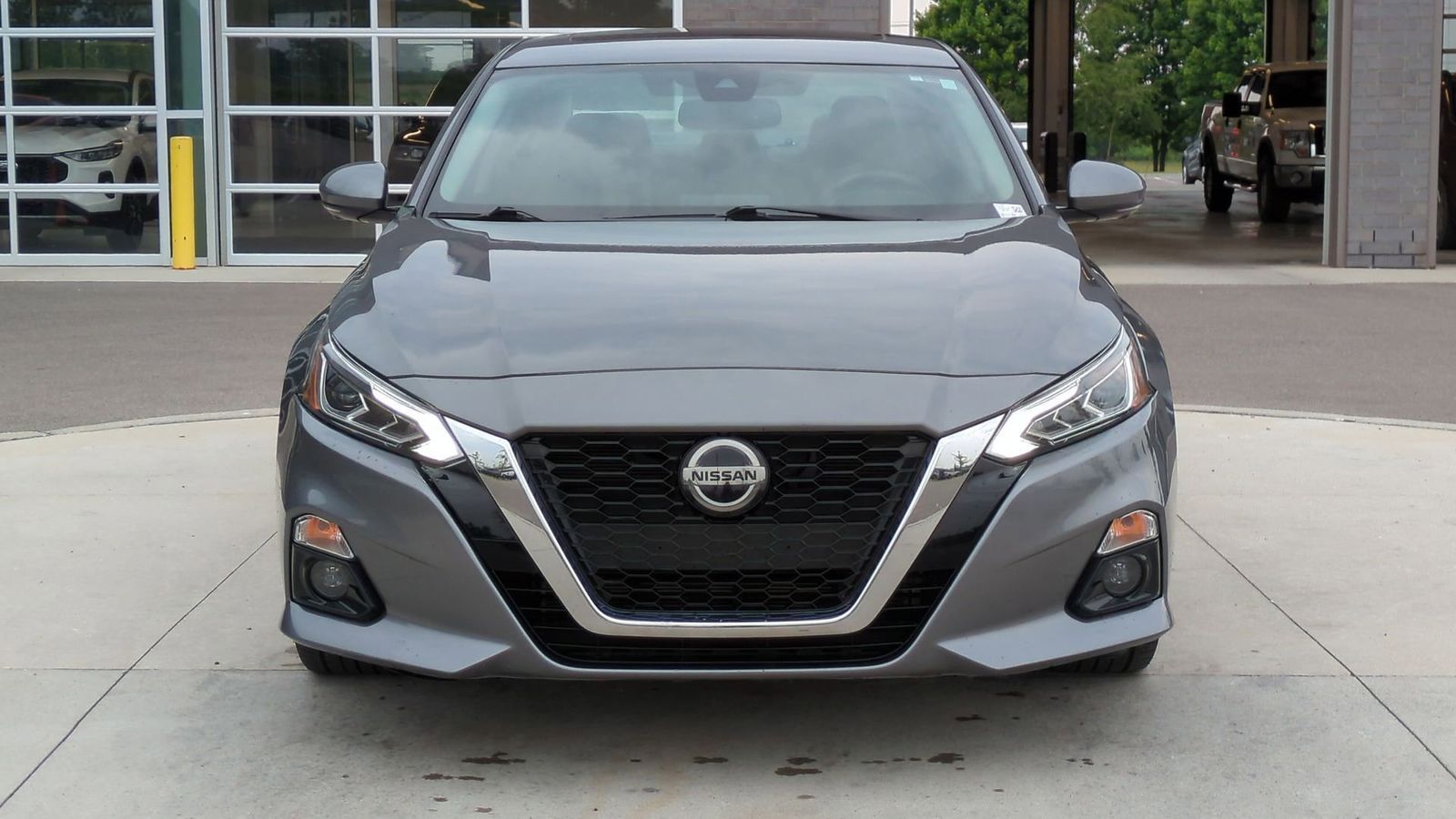 Thumbnail: 2019 Nissan Altima - 10