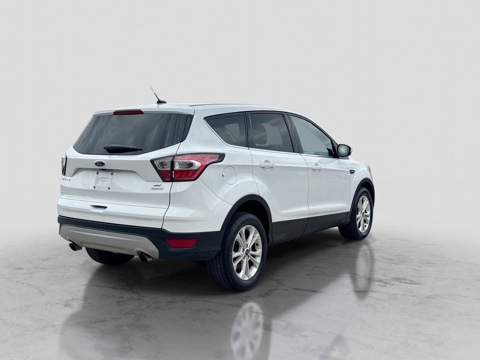 Thumbnail: 2017 Ford Escape - 7