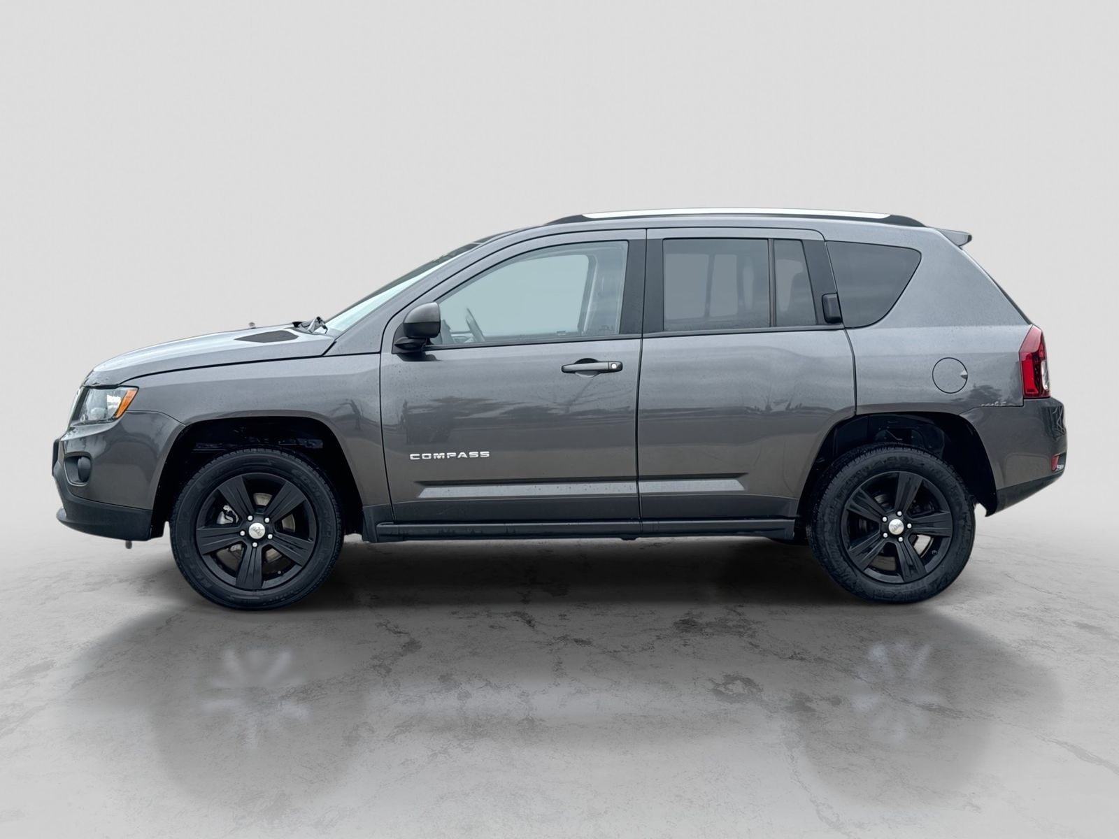 Used 2017 Jeep Compass Sport with VIN 1C4NJDBBXHD154311 for sale in Washington, MI