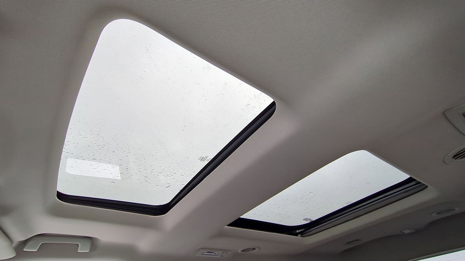 Thumbnail: 2016 Ford Explorer - 19