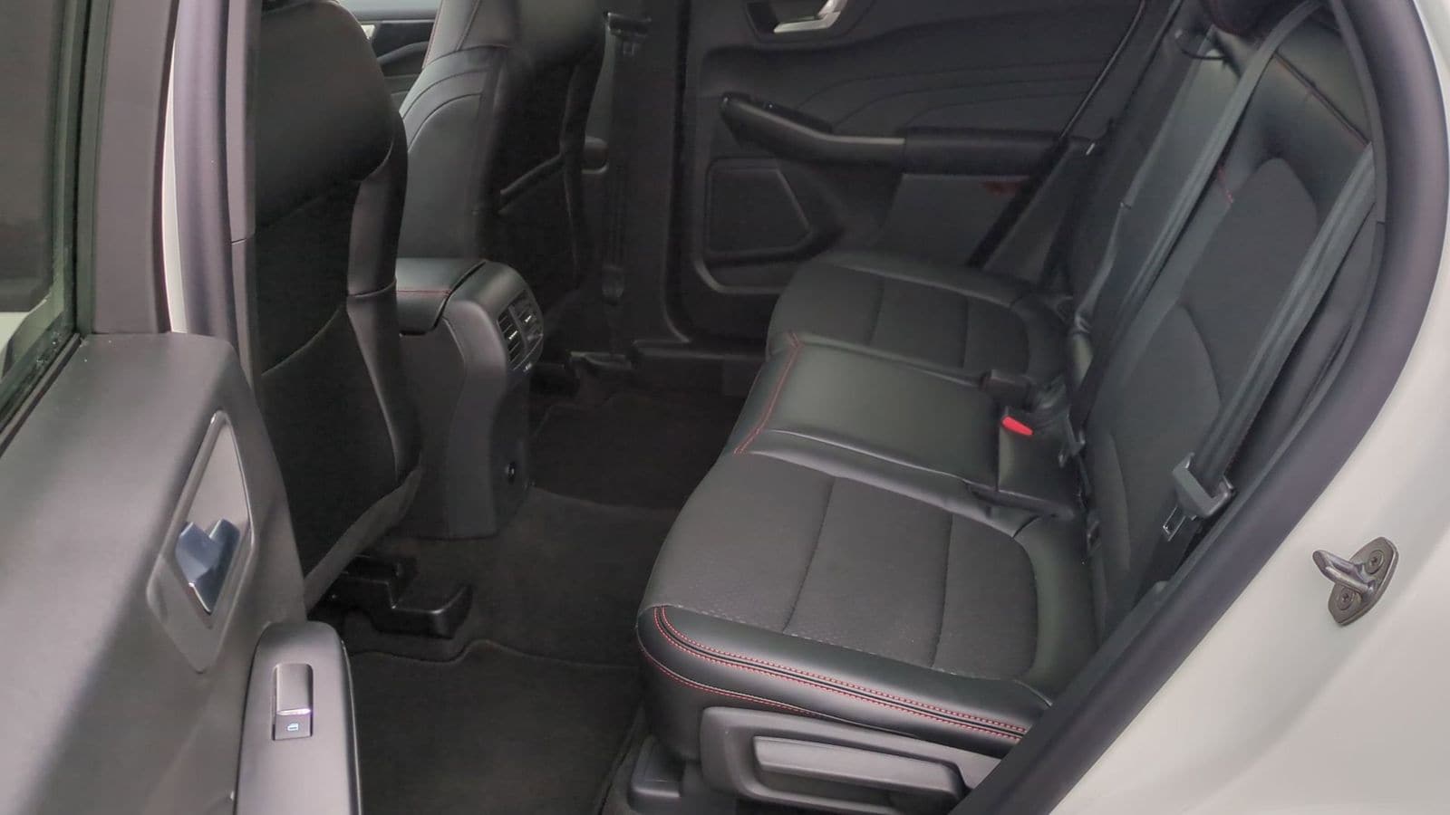 Thumbnail: 2025 Ford Escape - 17