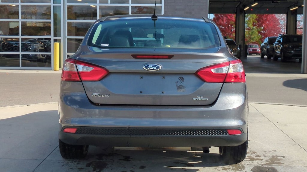 Used 2014 Ford Focus SE Sedan