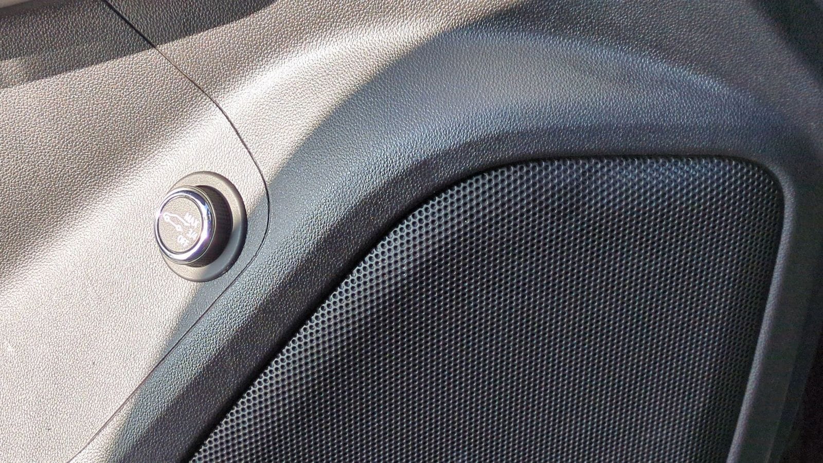 Thumbnail: 2019 GMC Acadia - 31