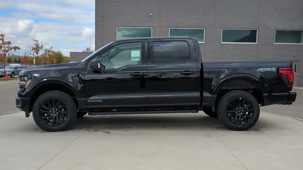 New 2025 Ford F-150 XLT Truck