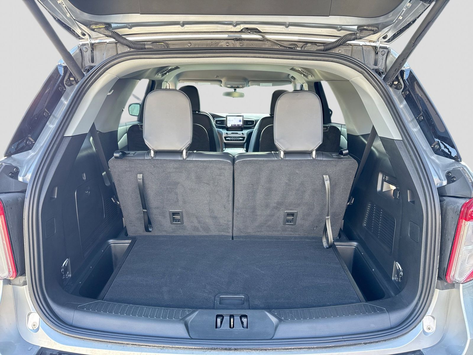 Thumbnail: 2024 Ford Explorer - 37