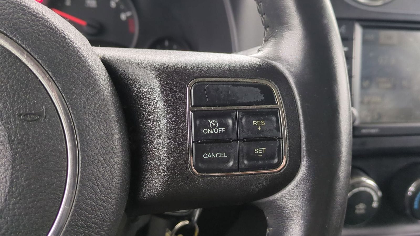 Thumbnail: 2012 Jeep Patriot - 23