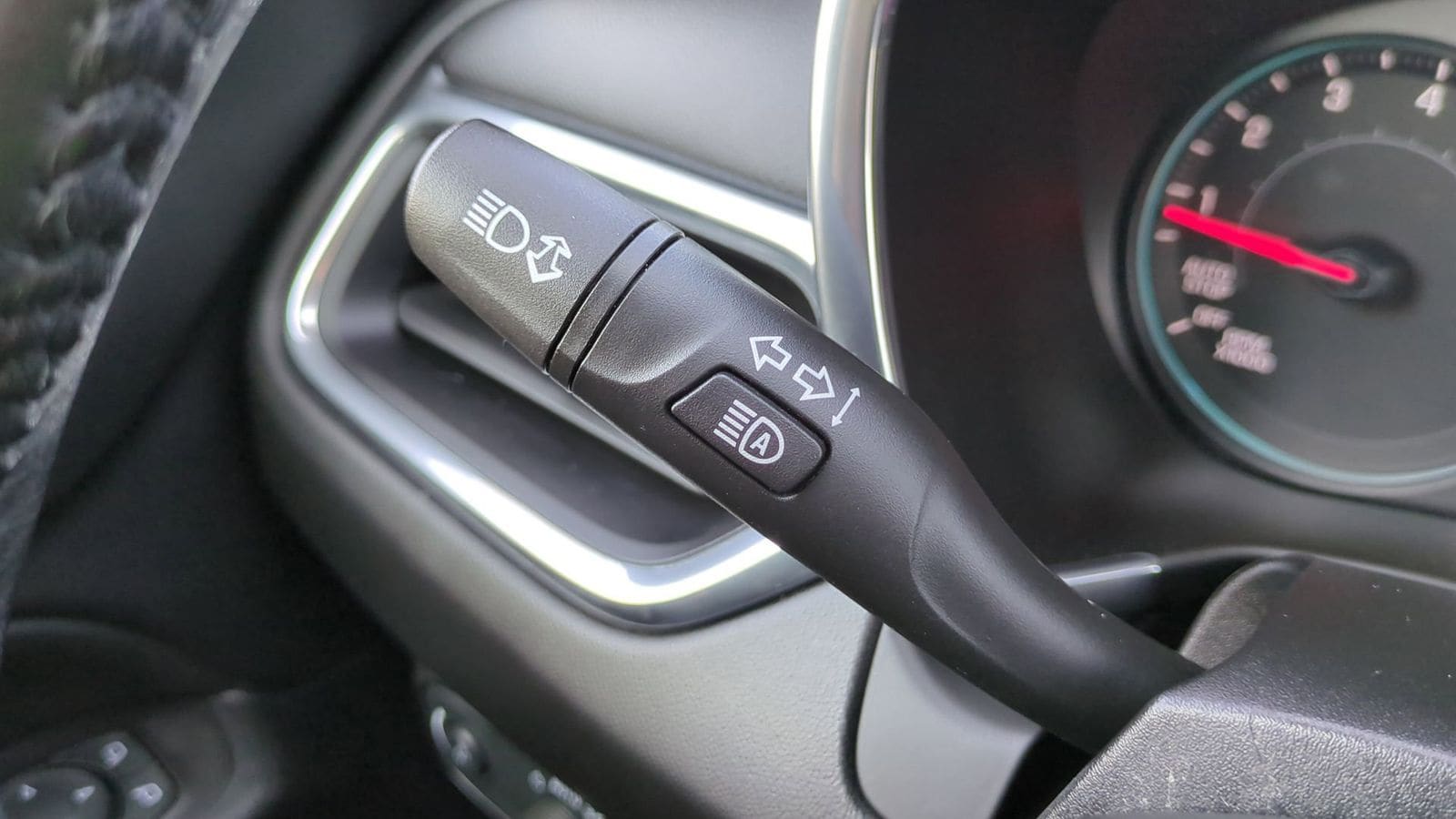 Thumbnail: 2019 Chevrolet Equinox - 29