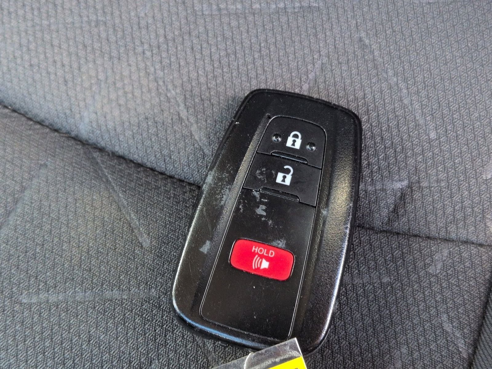 Thumbnail: 2019 Toyota RAV4 - 37