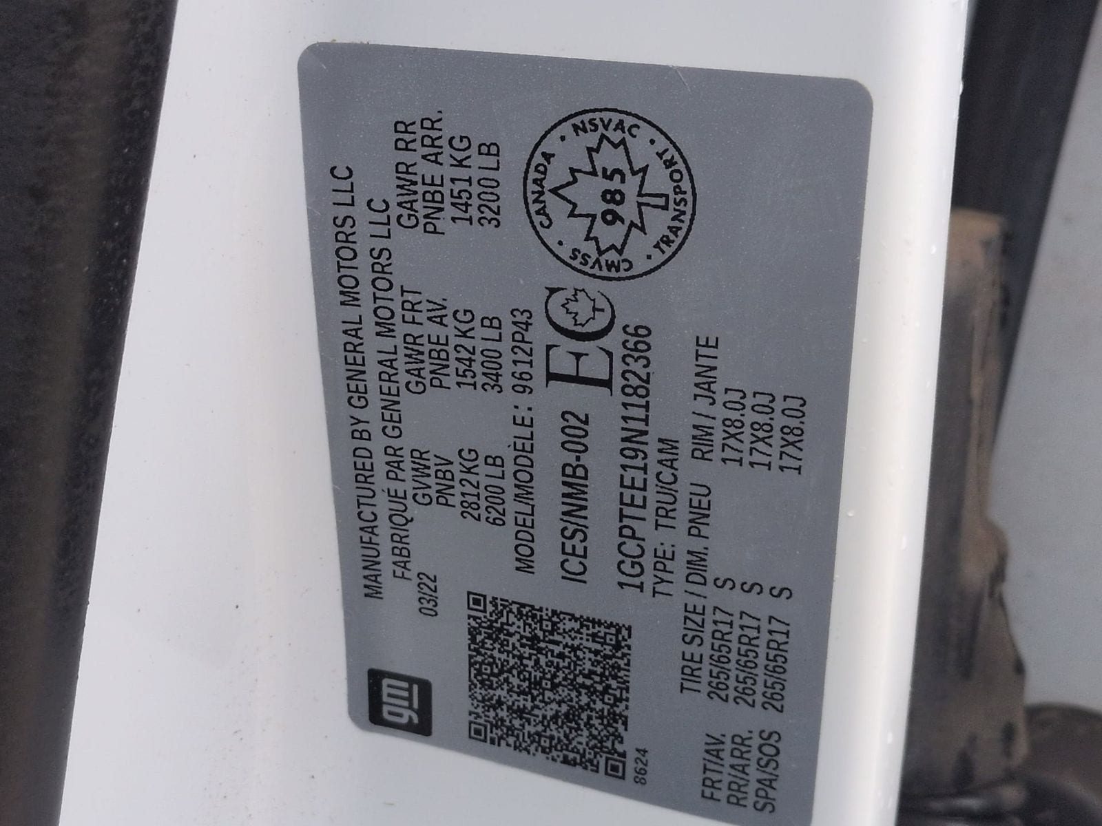 Thumbnail: 2022 Chevrolet Colorado - 39