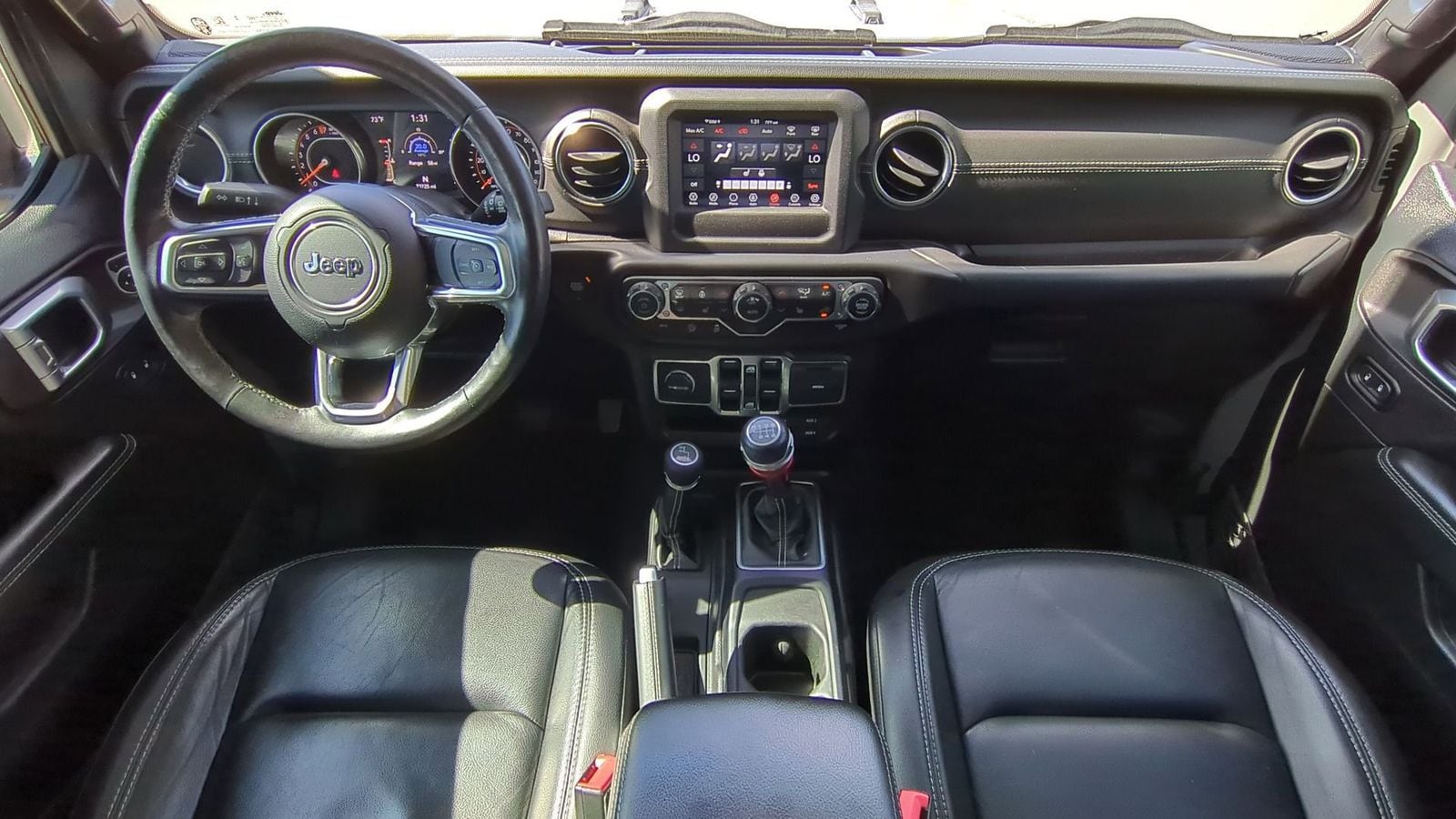 Thumbnail: 2018 Jeep Wrangler - 12