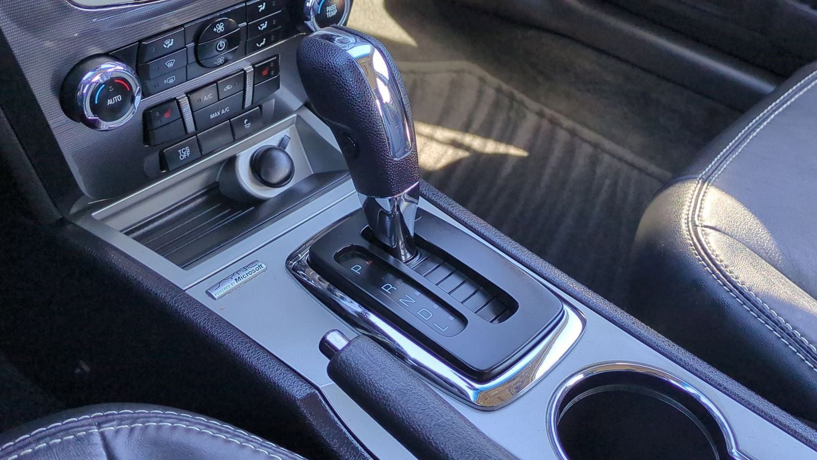 Thumbnail: 2012 Ford Fusion - 34