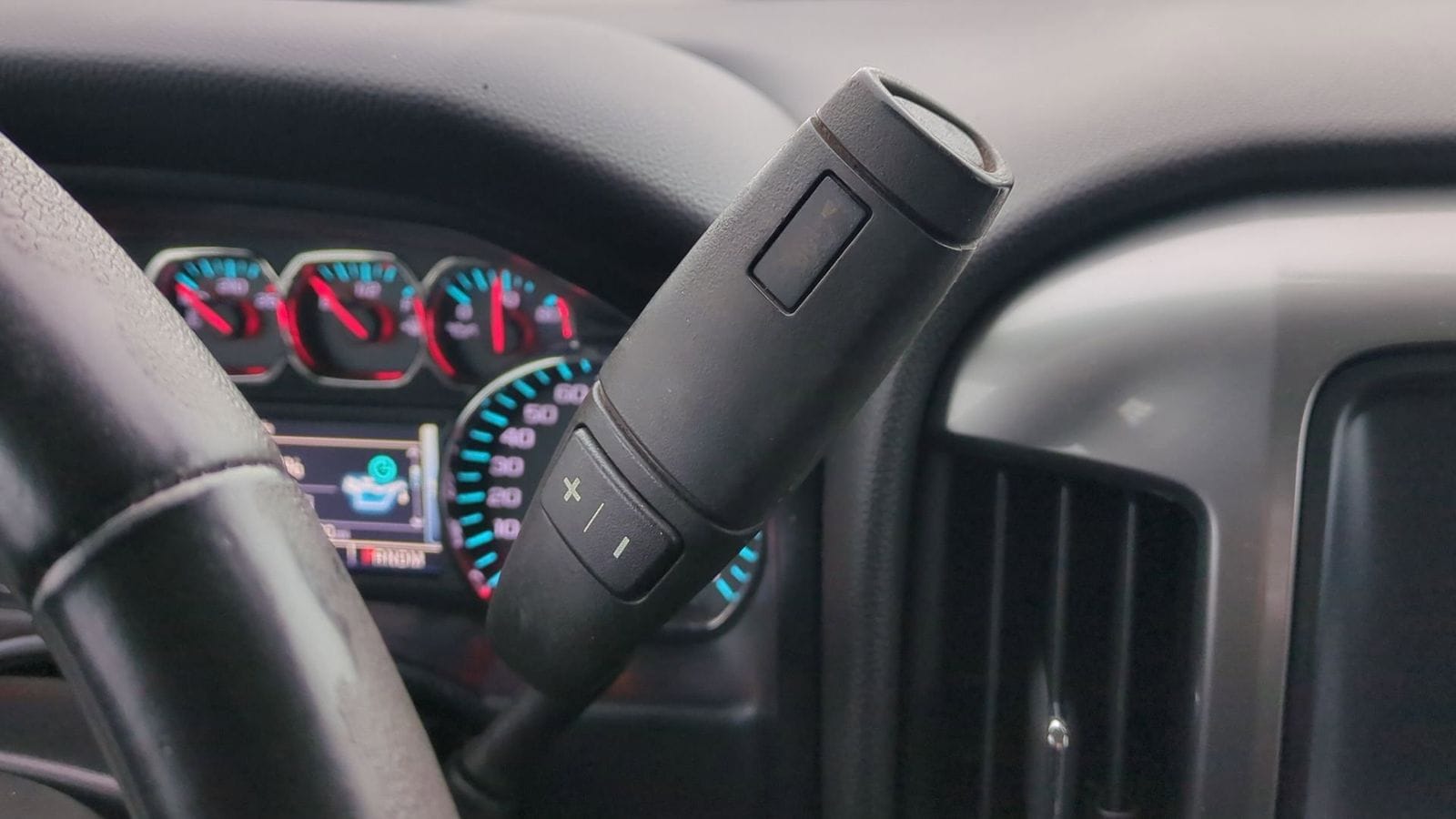 Thumbnail: 2015 Chevrolet Silverado 1500 - 35