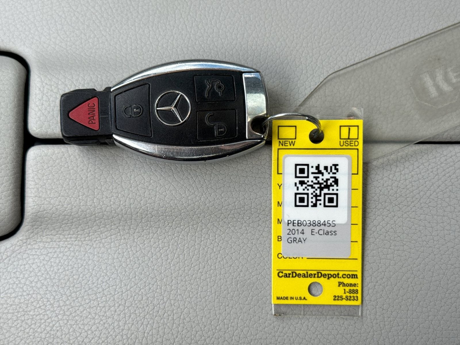 Thumbnail: 2014 Mercedes-Benz E-Class - 36