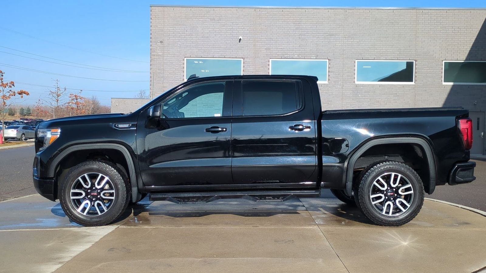 Thumbnail: 2021 GMC Sierra 1500 - 2