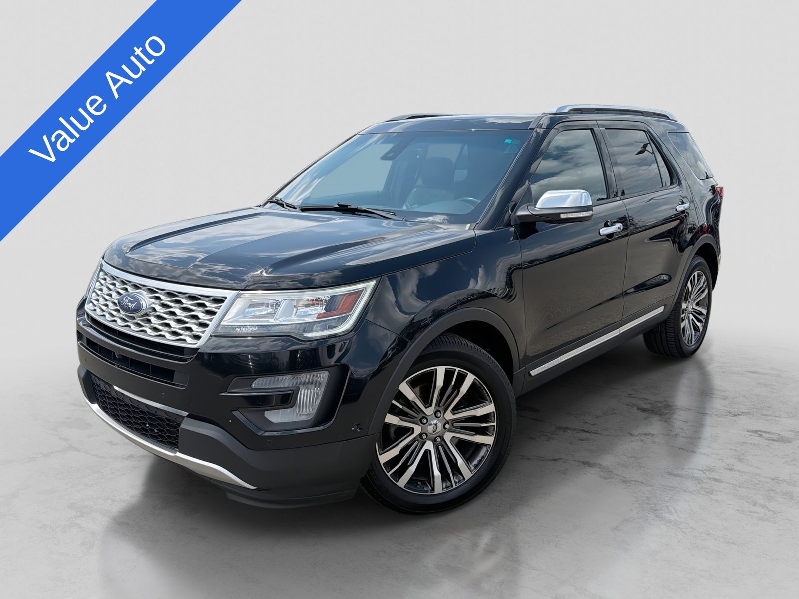 2017 Ford Explorer Platinum 4WD's photo