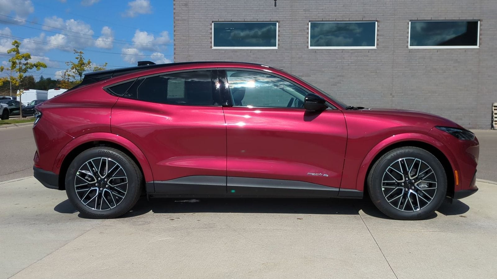 Thumbnail: 2025 Ford Mustang Mach-E - 7