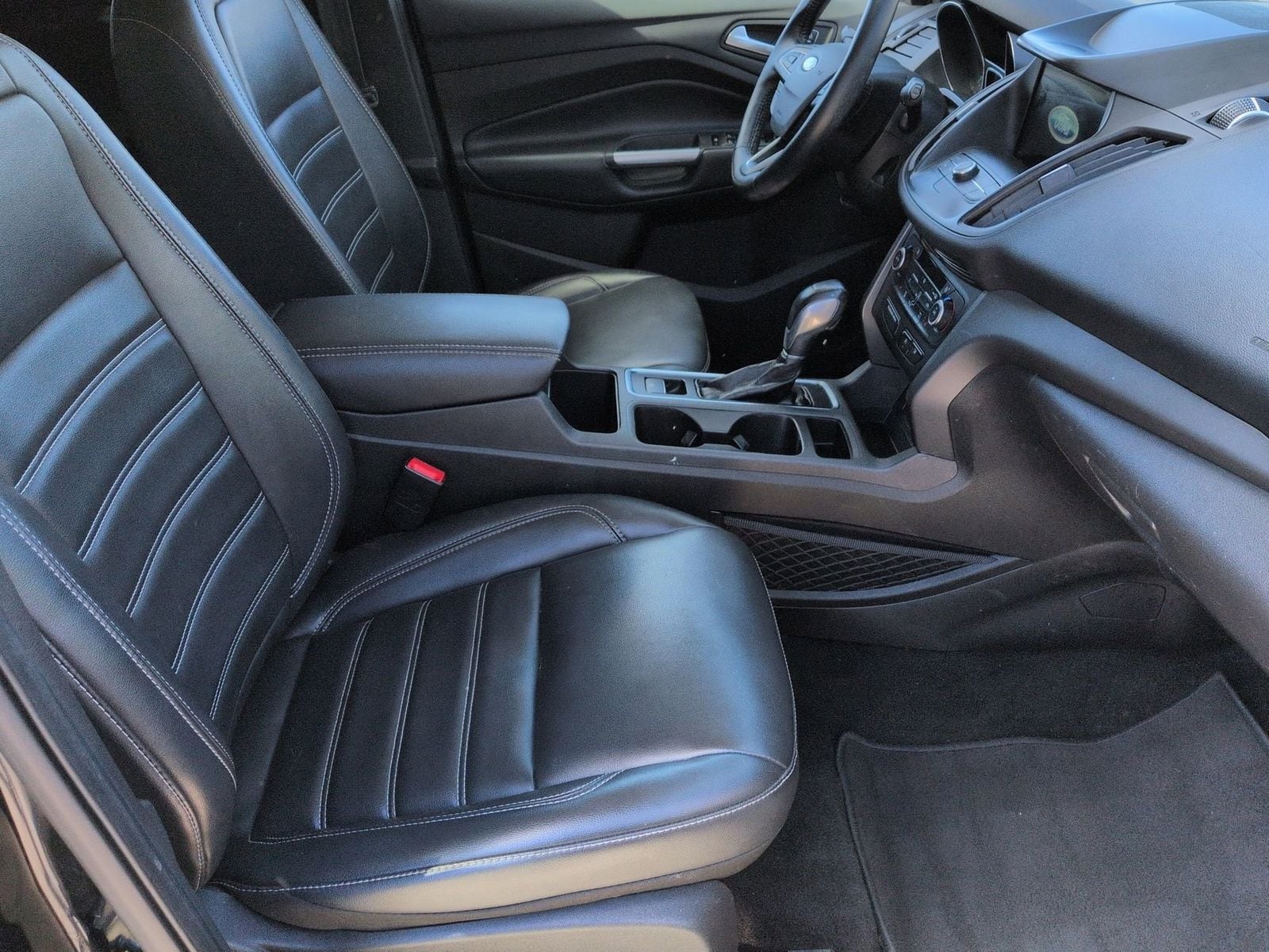 Thumbnail: 2019 Ford Escape - 22