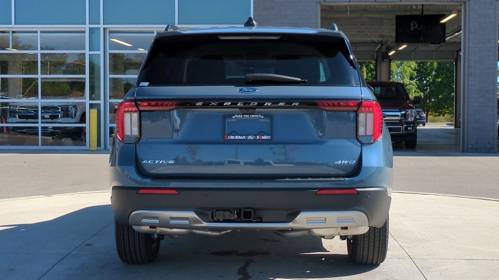 New 2025 Ford Explorer Active SUV