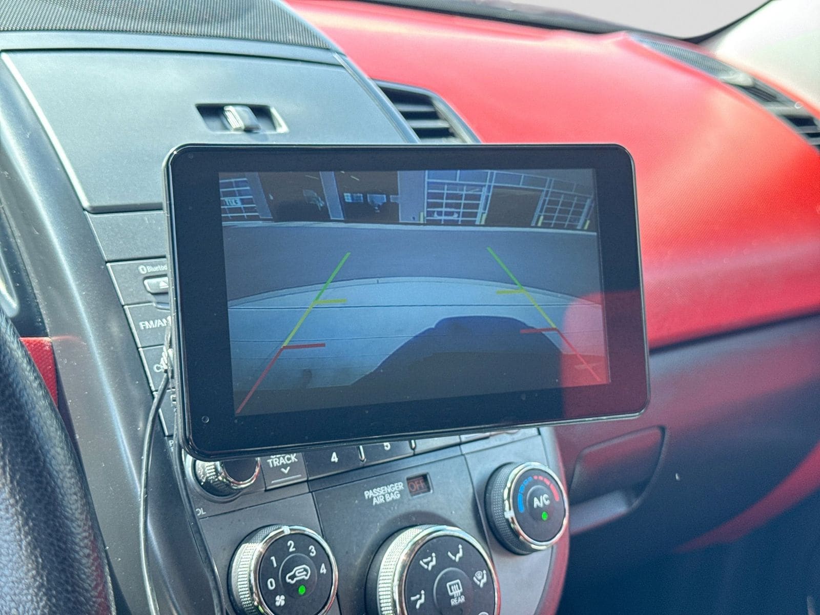 Thumbnail: 2011 Kia Soul - 30