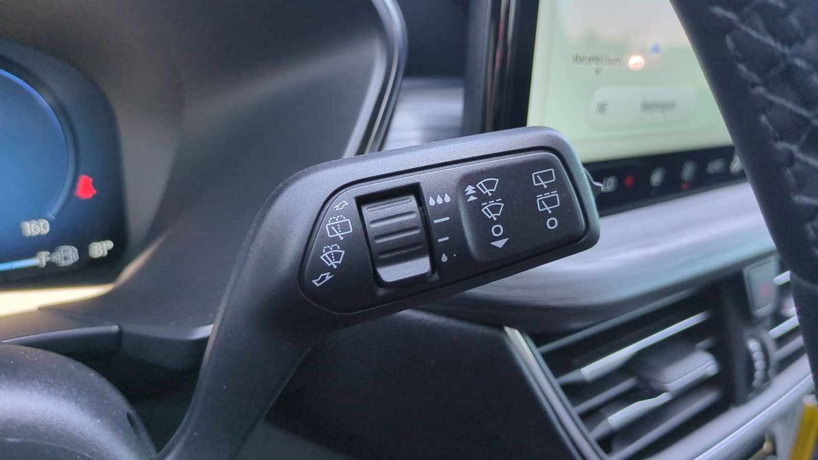 Thumbnail: 2025 Ford Escape - 22