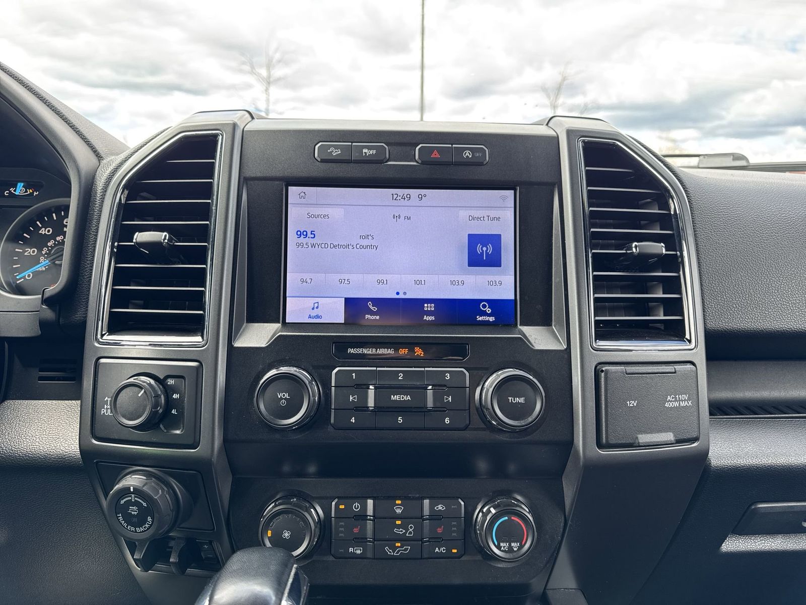 Thumbnail: 2019 Ford F-150 - 32