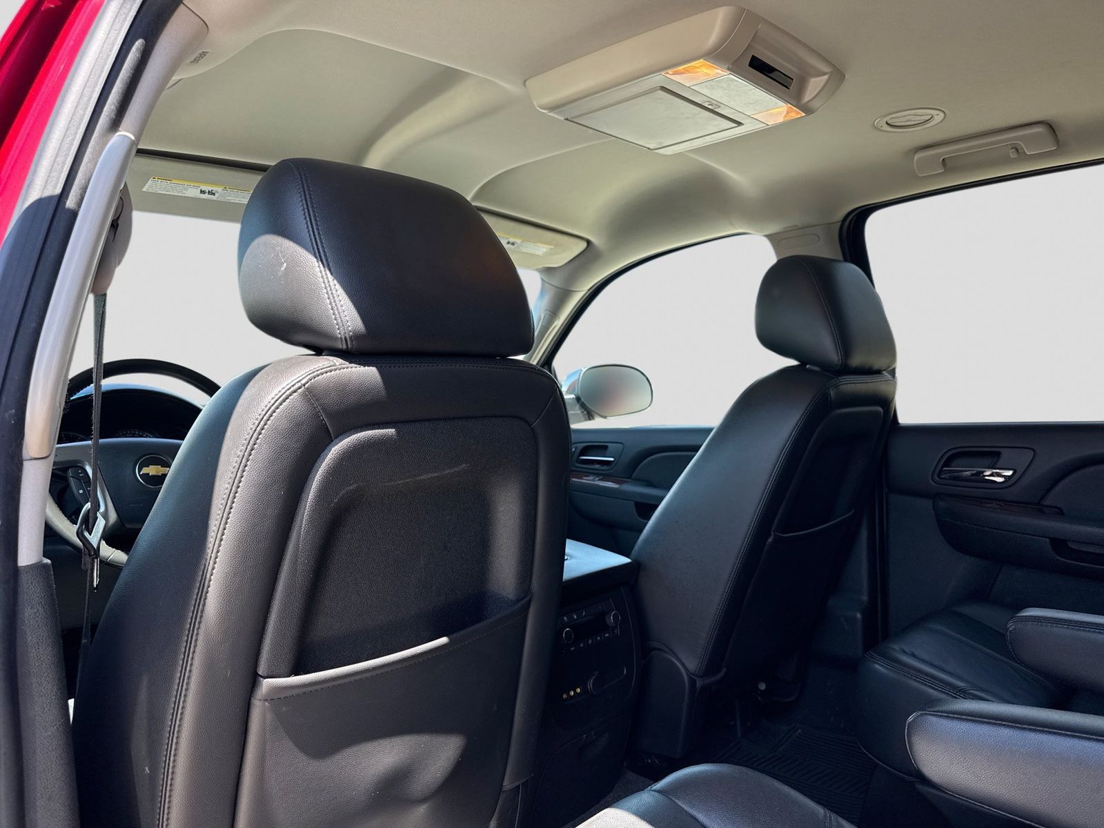 Thumbnail: 2012 Chevrolet Suburban - 22