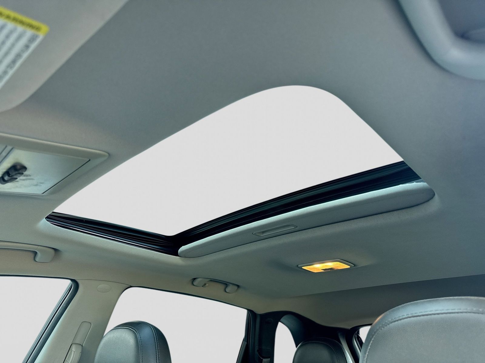 Thumbnail: 2014 Chevrolet Captiva Sport - 22